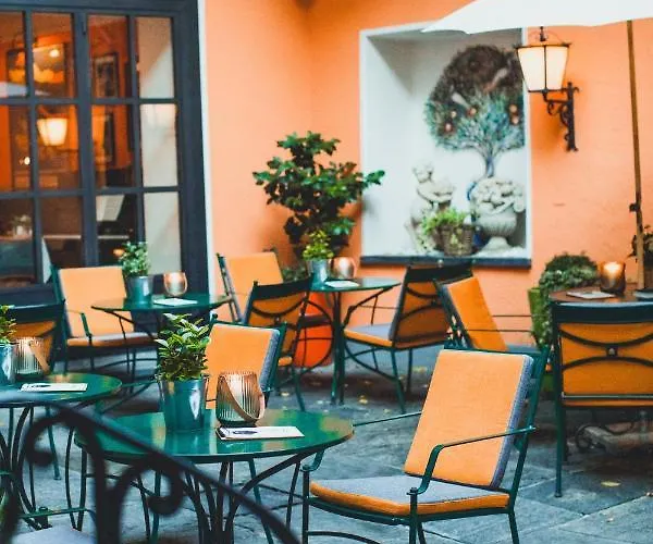 Art Riposo Szálloda 4*