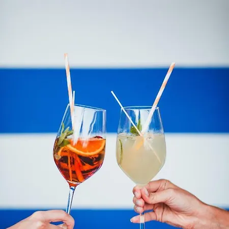 Art Riposo ホテル アスコナ